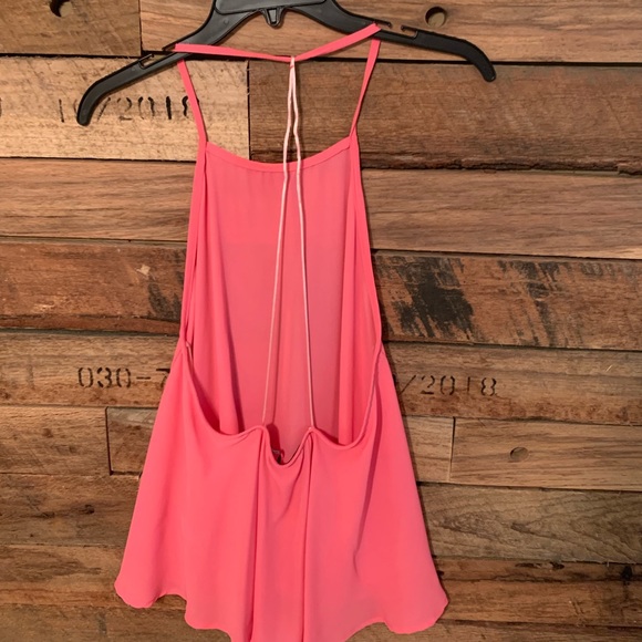 Pink backless blouse - Picture 2 of 2